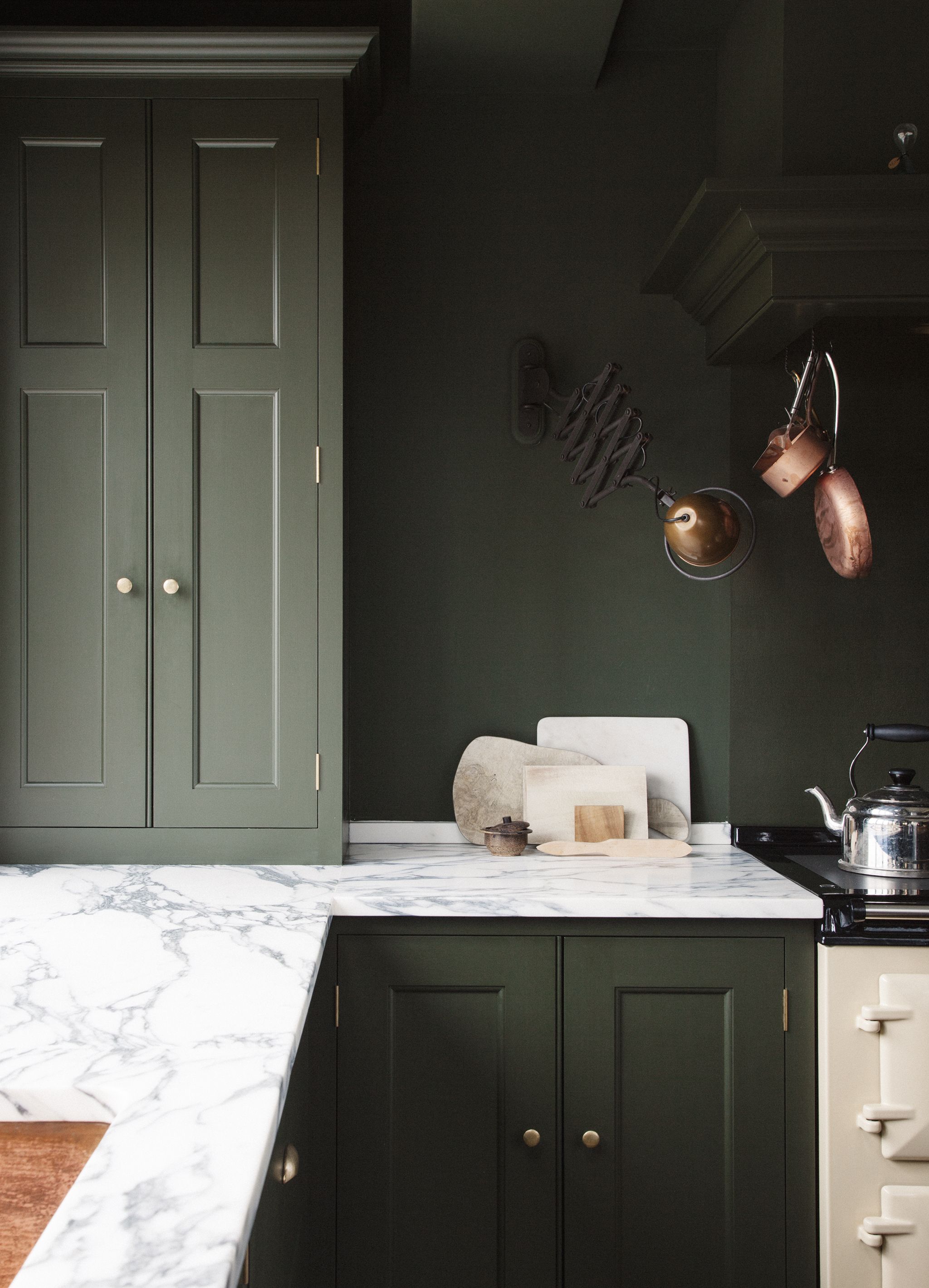 Featured image of post Dark Olive Green Kitchen Walls