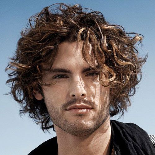 Featured image of post Men With Long Curly Brown Hair